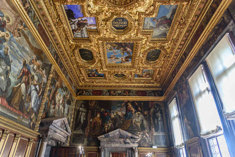 Italia - Venecia 068 - palacio Ducal - Salón del Consejo.jpg